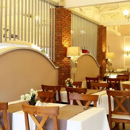 Alize Hotell 4*