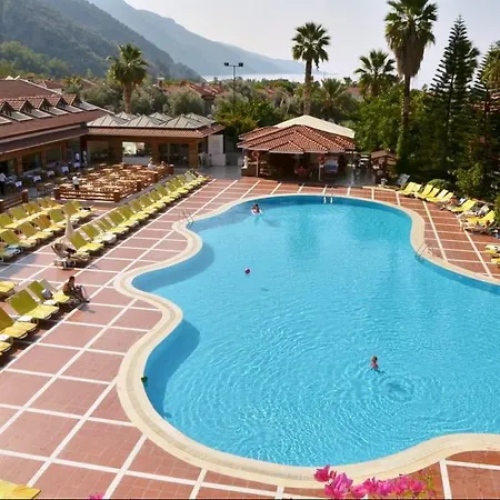 Alize Hotell 4*